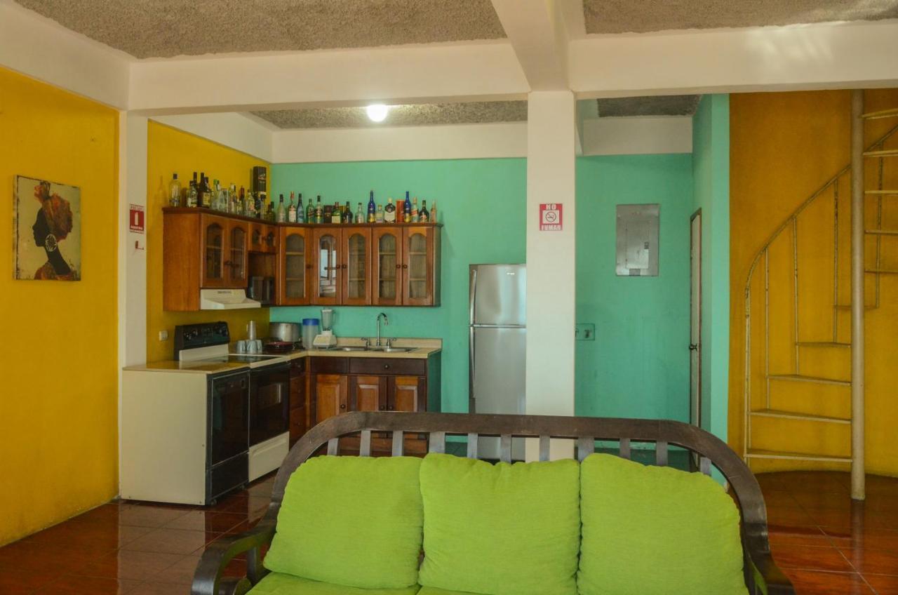 El Estor Chalet Castillo מראה חיצוני תמונה