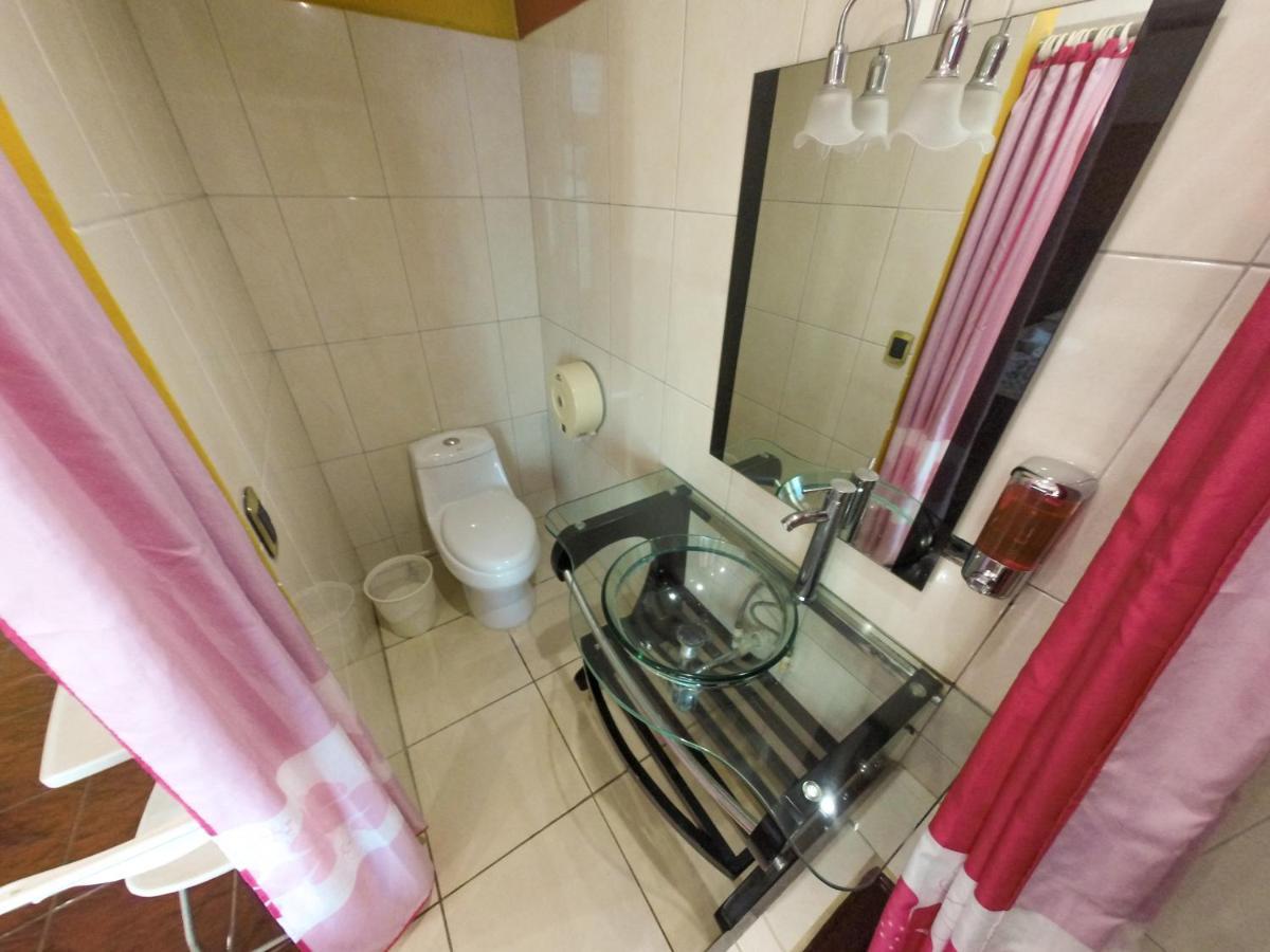 El Estor Chalet Castillo מראה חיצוני תמונה